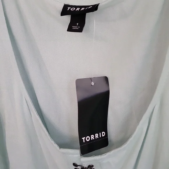 Torrid Women's Fit And Flare Sleeveless Blouse 1X Harbor Gray NWT - Picture 4 of 6